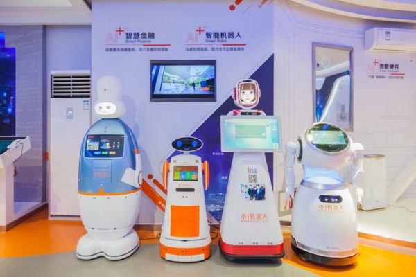 苹果公司回应小i机器人专利侵权诉讼 坚称未侵犯专利，强调技术创新与市场合规